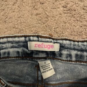 Refuge acid wash skinny jeans